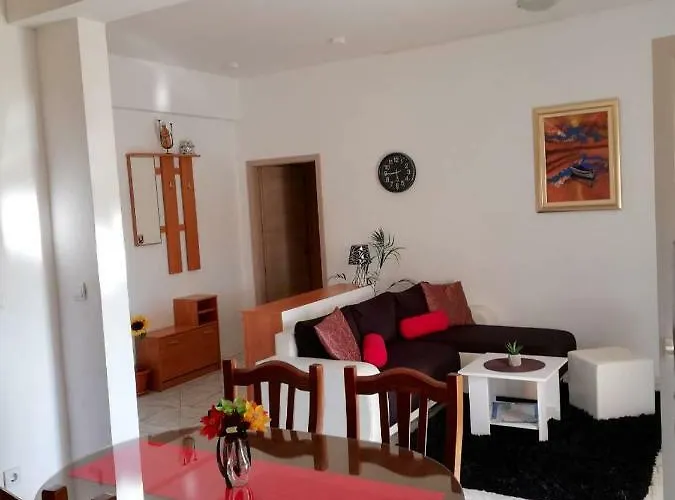 Gsk 아파트 스플리트